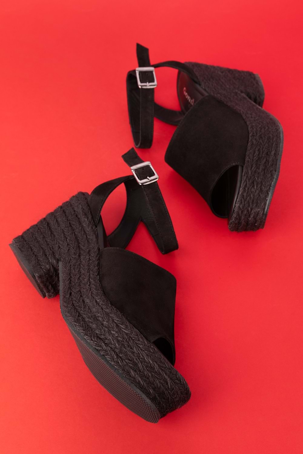 Gondol Kadın Hakiki Deri Dolgu Topuk Platform Sandalet ell.6998 - Siyah Süet - 40