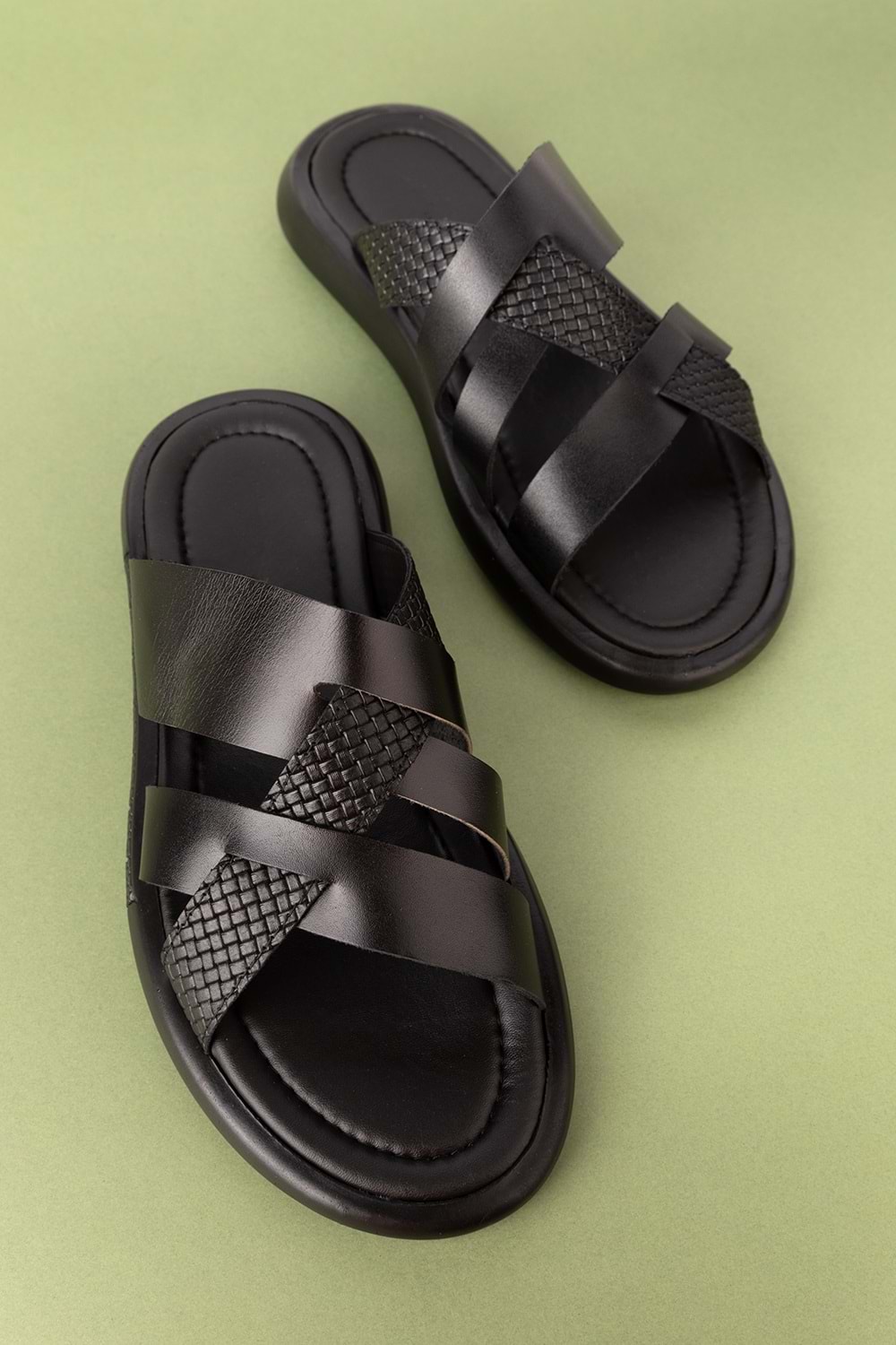 Gondol Erkek Hakiki Deri Terlik esm.448 - Siyah - 40