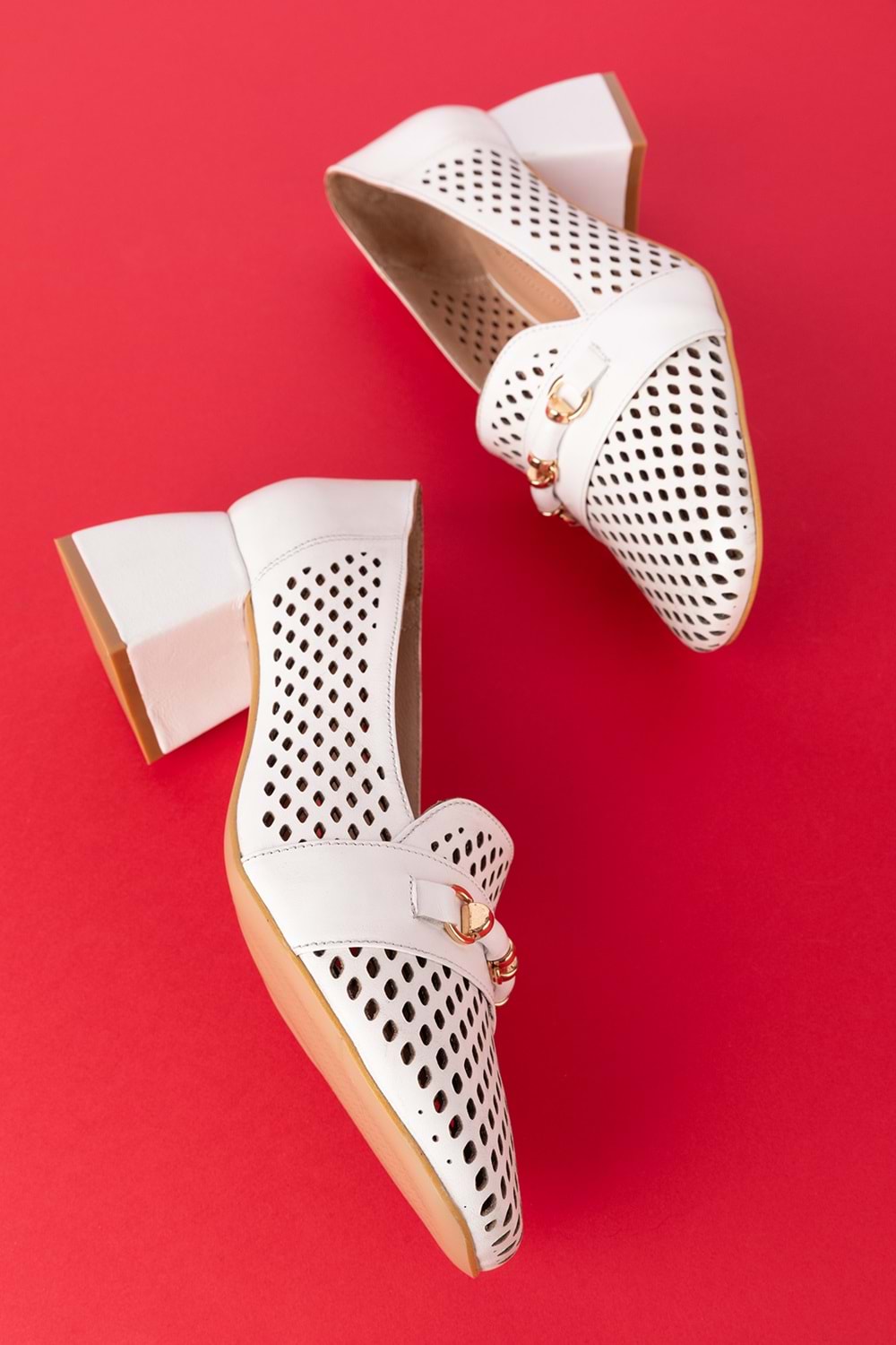 Gondol Kadın Hakiki Deri Lazer Delikli Topuklu Ayakkabı ast.7480 - Beyaz - 40