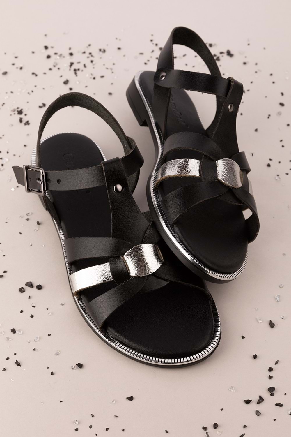 Gondol Kadın Hakiki Deri Renkli Kombin Vaketa Sandalet ayh.730 - Siyah Kombin - 38