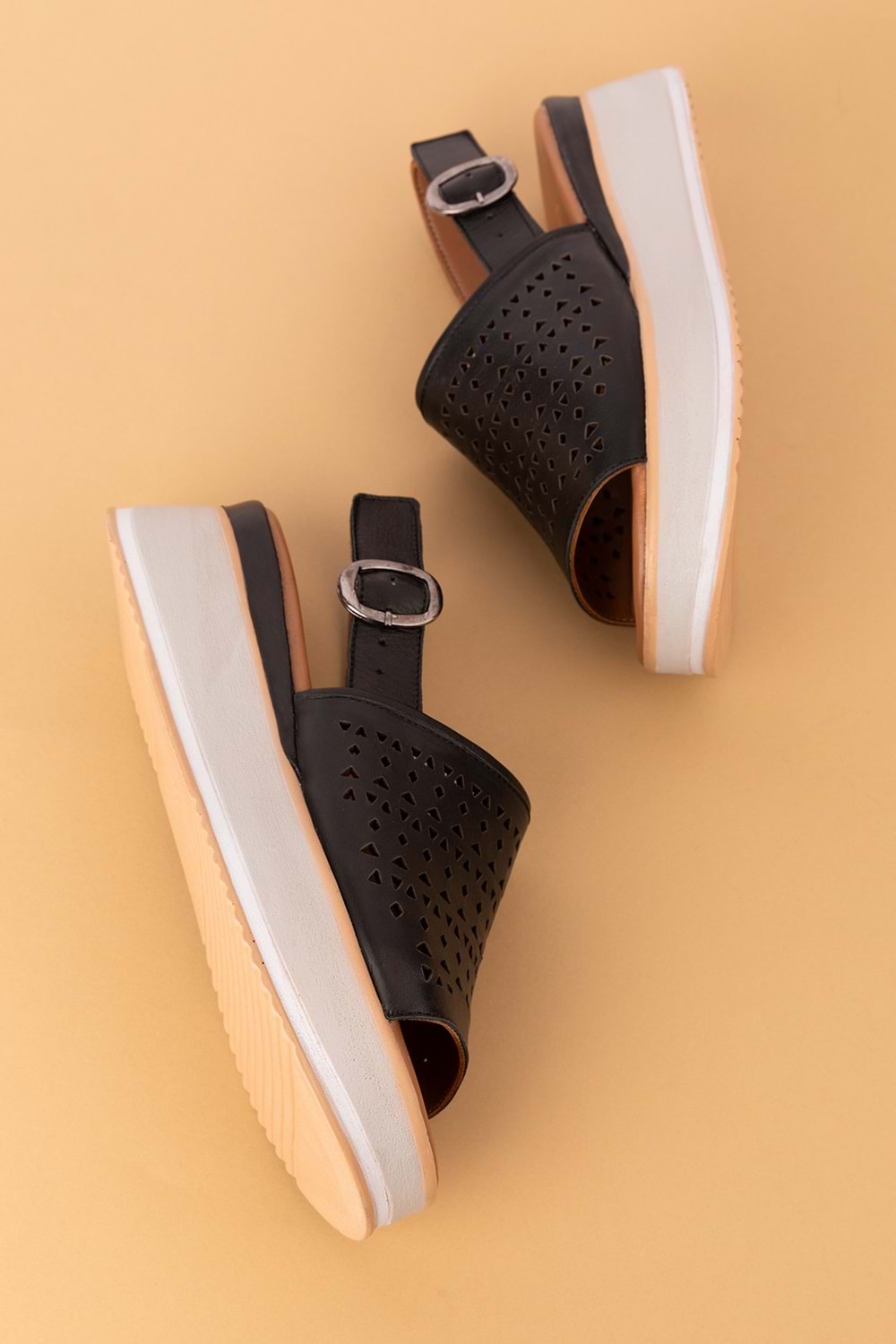 Gondol Kadın Hakiki Deri Platform Tabanlı Sandalet mlk.5353 - Siyah - 36