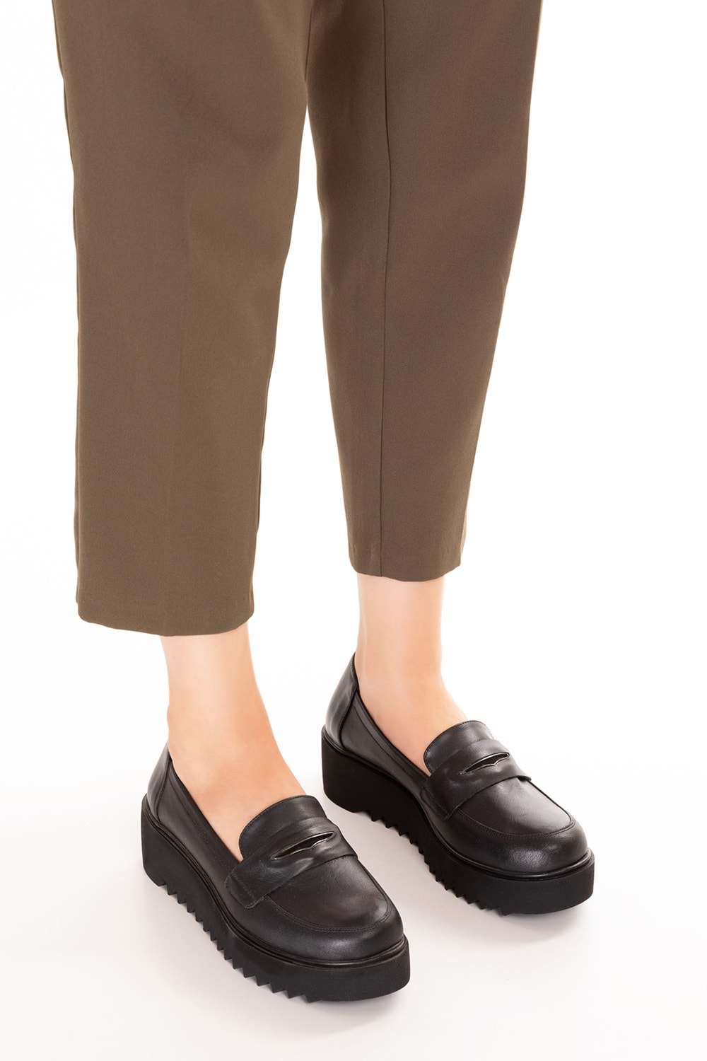 Gondol Hakiki Deri Dolgu Topuklu Şık Ayakkabı ast.8401 - Siyah Cilt - 37