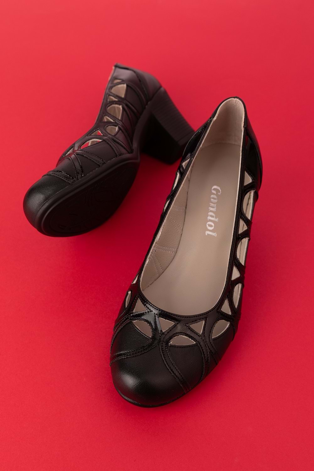 Gondol Kadın Hakiki Deri Yuvarlak Burun Topuklu Ayakkabı vdt.1640 - Siyah - 38