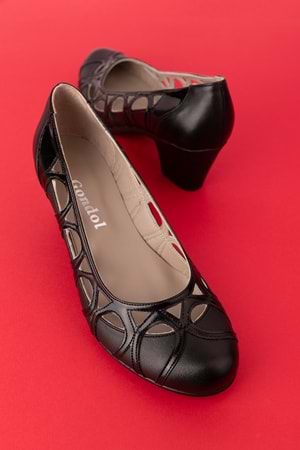 Gondol Kadın Hakiki Deri Yuvarlak Burun Topuklu Ayakkabı vdt.1640 - Siyah - 38