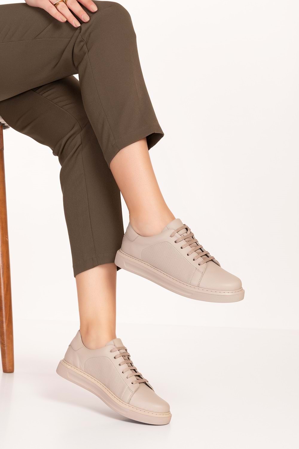 Gondol Hakiki Deri Rahat Günlük Ayakkabı pkr.909 - Vizon - 38