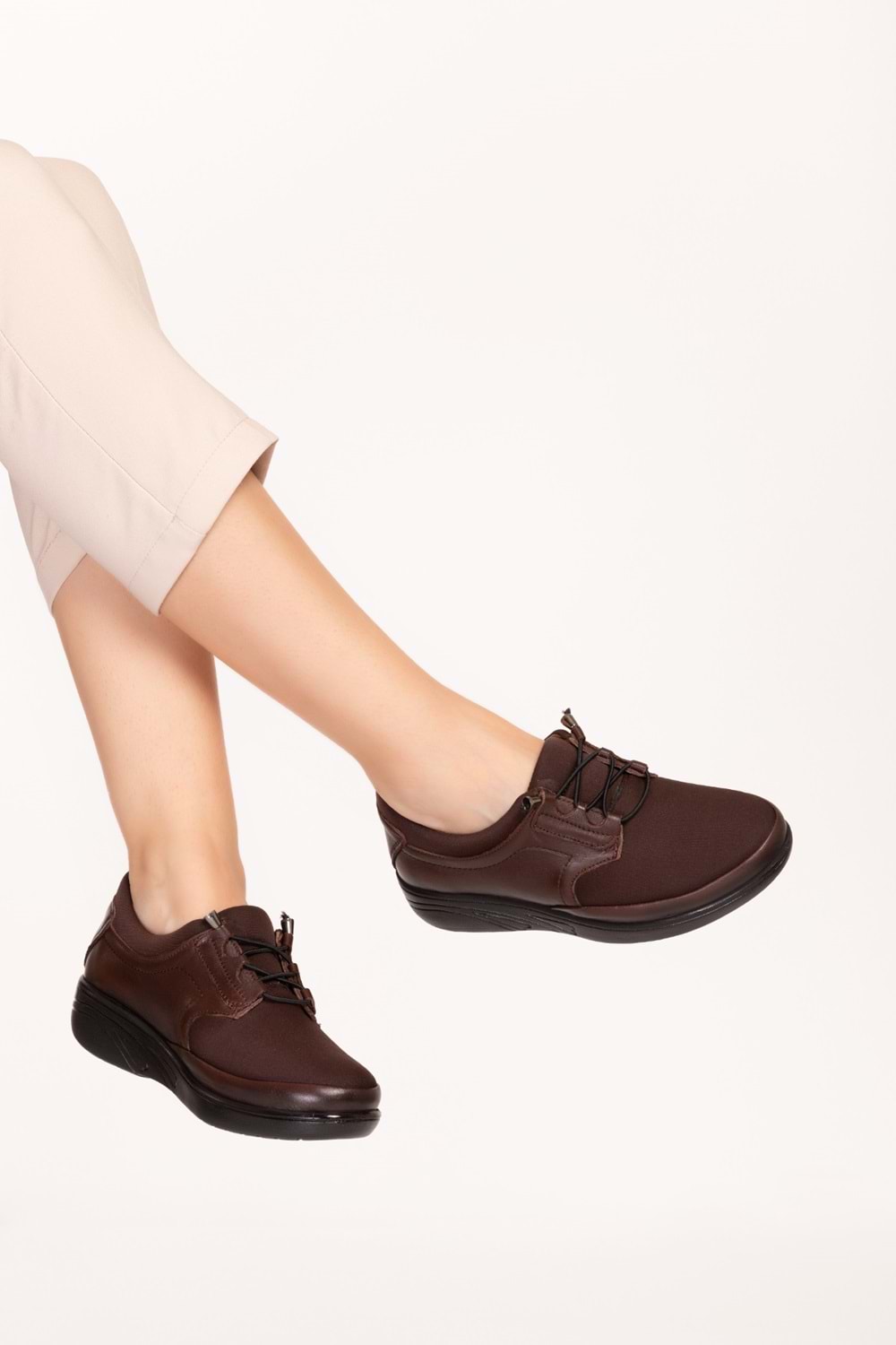 Gondol Comfort Bolle Ortopedik Deri Strech Ayakkabı at.4206 - Kahverengi - 36