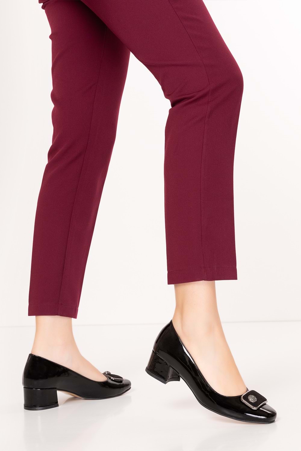 Gondol Kadın Hakiki Deri Klasik Topuklu Ayakkabı tx.834 - siyah rugan - 36