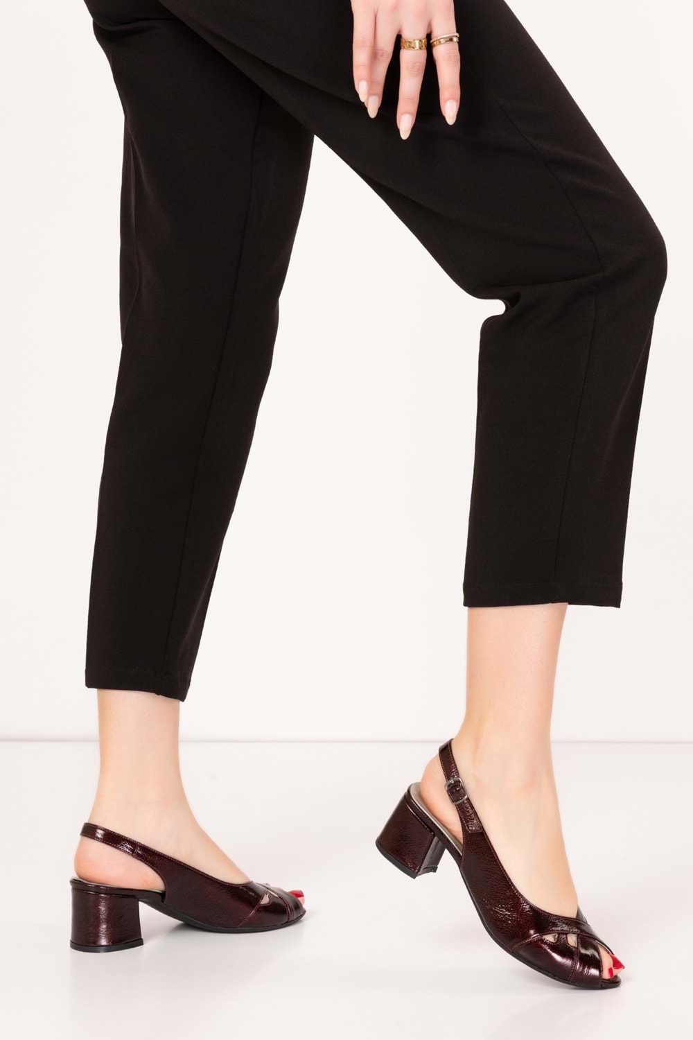 Gondol Kadın Hakiki Deri Klasik Topuklu Ayakkabı vdt.30 - Bordo Rugan - 39