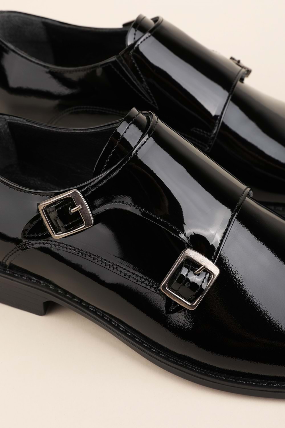 Gondol Erkek Hakiki Deri Sivri Burun Çift Toka Kundura tz.612 - siyah rugan - 42