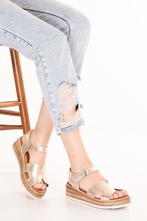 Gondol Hakiki Deri Anatomik Yumuşak Taban Rahat Sandalet irm.100 - Gold - 37