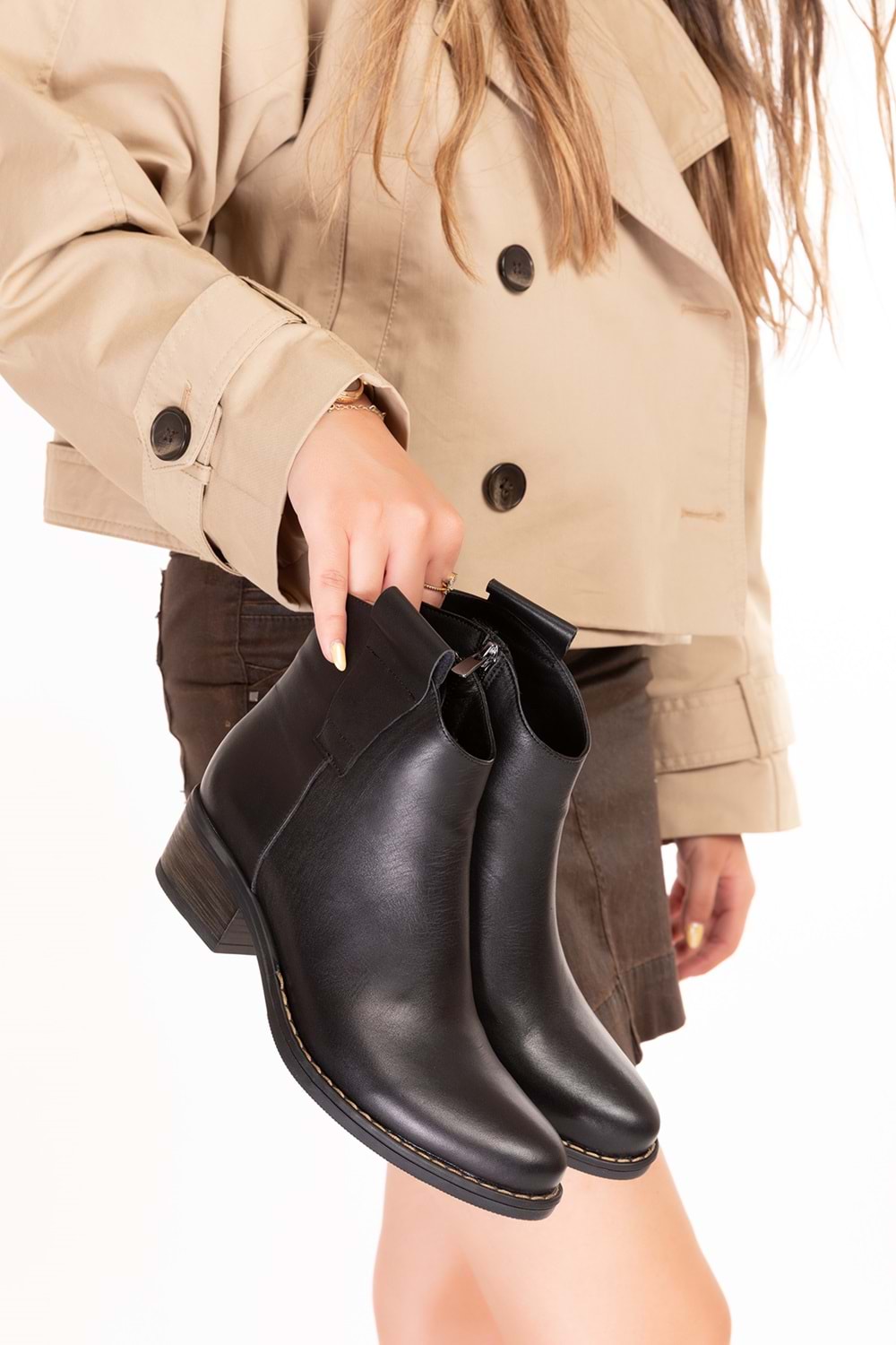 Gondol Hakiki Deri Günlük Kısa Topuklu Şık Bot Beatrix - Siyah - 40