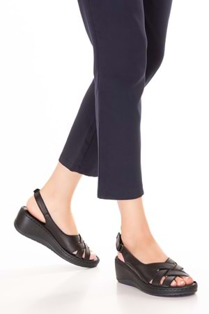 Gondol Hakiki Deri Dolgu Topuklu Sandalet asy.848 - Siyah - 36