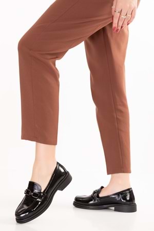 Gondol Kadın Hakiki Deri Toka Detaylı Şık Loafer Ayakkabı ndr.26101 - siyah rugan - 39