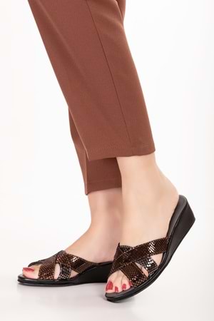 Gondol Hakiki Deri Şık Atom Ev Terliği Blc.33 - Bronz - 39