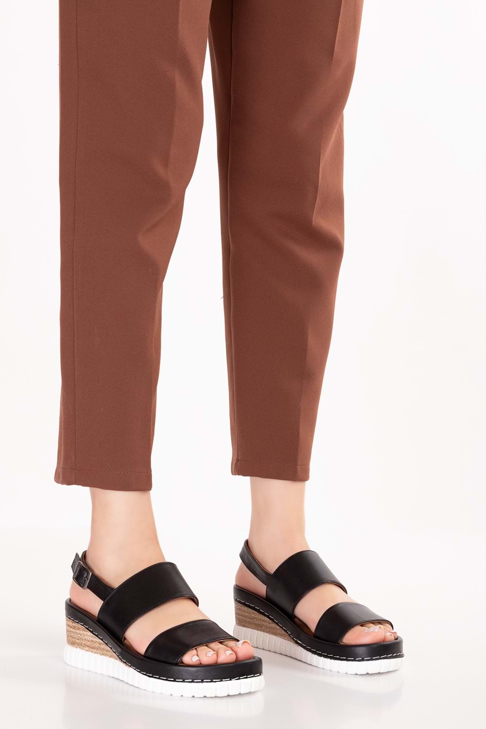 Gondol Hakiki Deri Günlük Rahat Yumuşak Tabanlı Sandalet erp.220 - Siyah - 38