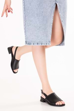 Gondol Hakiki Deri Günlük Hafif Taban Topuklu Klasik Sandalet ez.6188tc - Siyah - 36