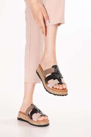 Gondol Kadın Hakiki Deri Kalın Tabanlı Günlük Terlik iz.5706 - Siyah - 37