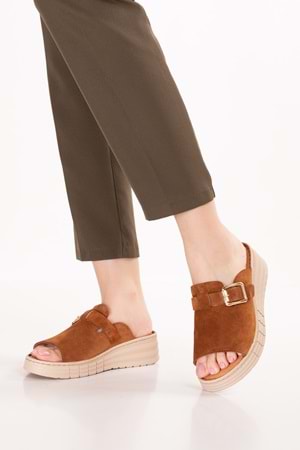 Gondol Hakiki Deri Dolgu Topuklu Rahat Terlik rh.421 - Taba Süet - 38