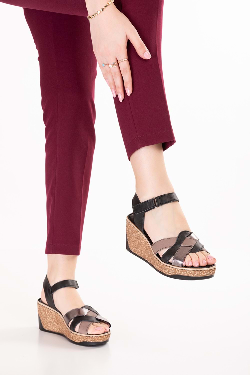 Gondol Hakiki Deri Dolgu Topuklu Günlük Sandalet rh.401 - Siyah Çelik - 36