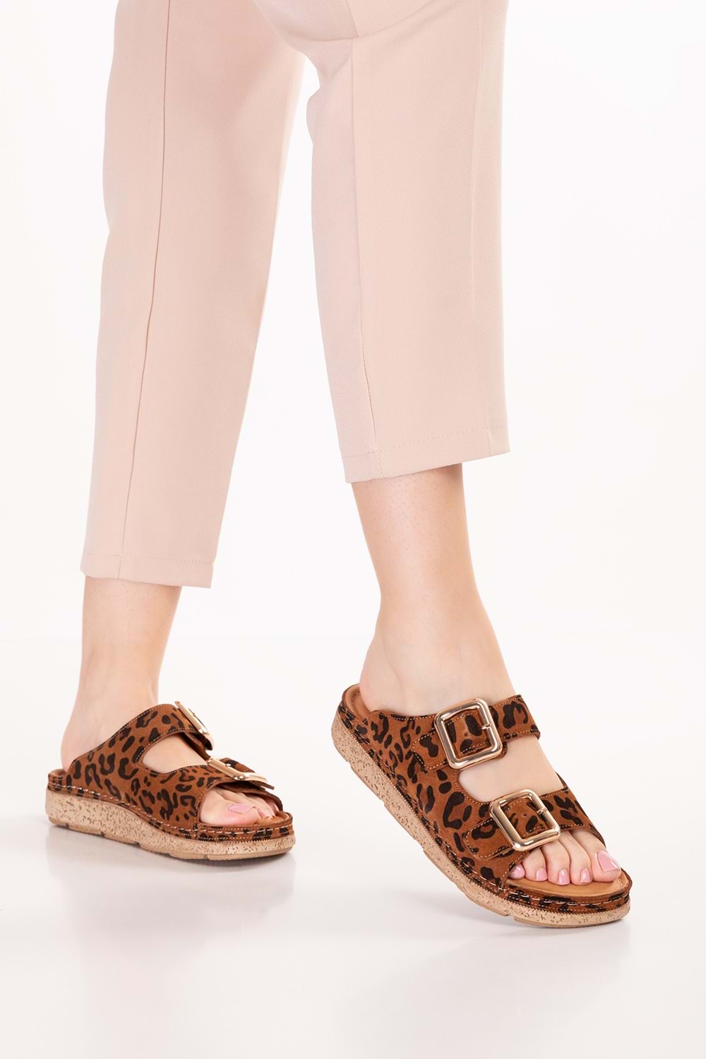 Gondol Hakiki Deri Rahat Konforlu Çift Tokalı Terlik rh.200 - Taba Leopar - 38