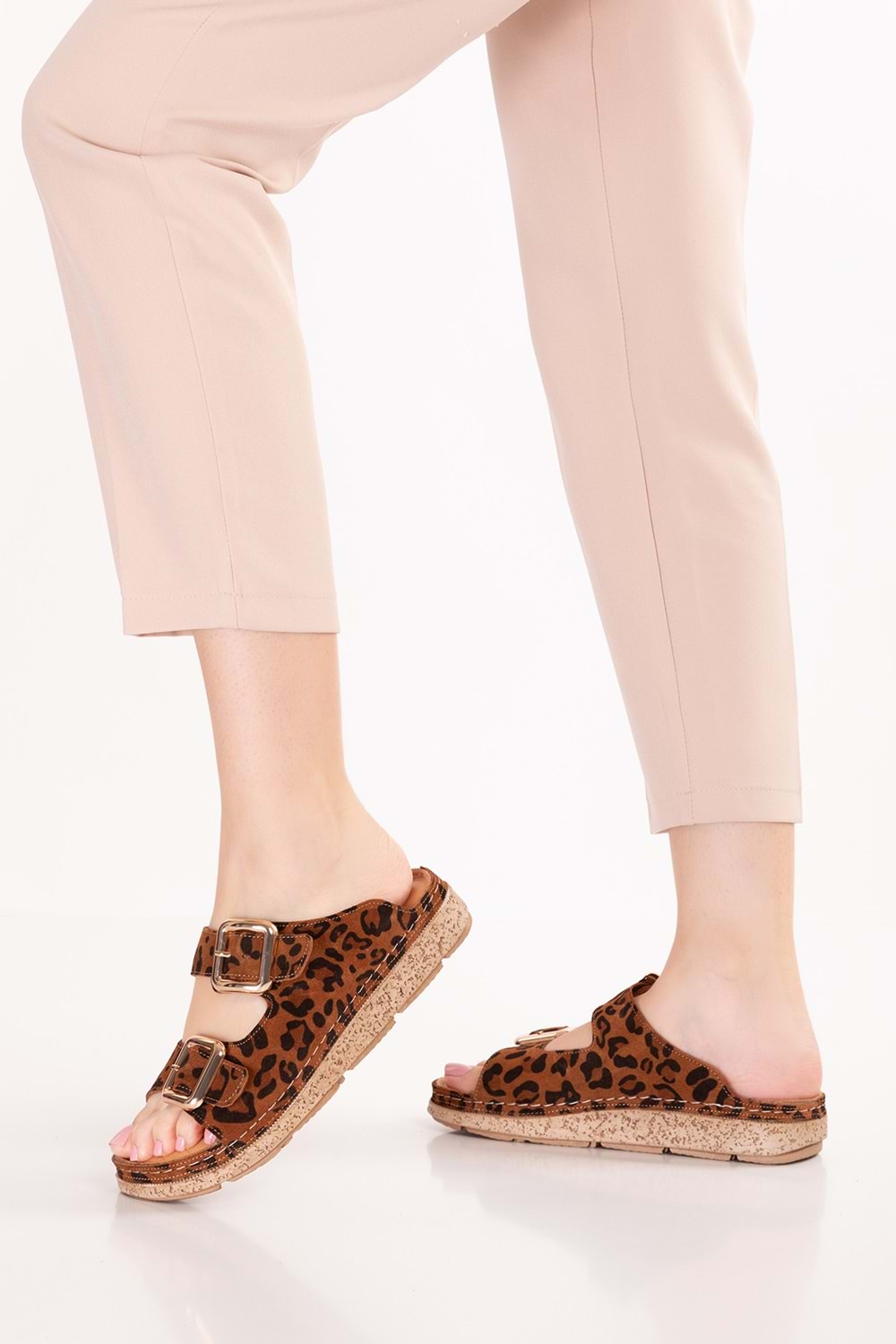 Gondol Hakiki Deri Rahat Konforlu Çift Tokalı Terlik rh.200 - Taba Leopar - 38