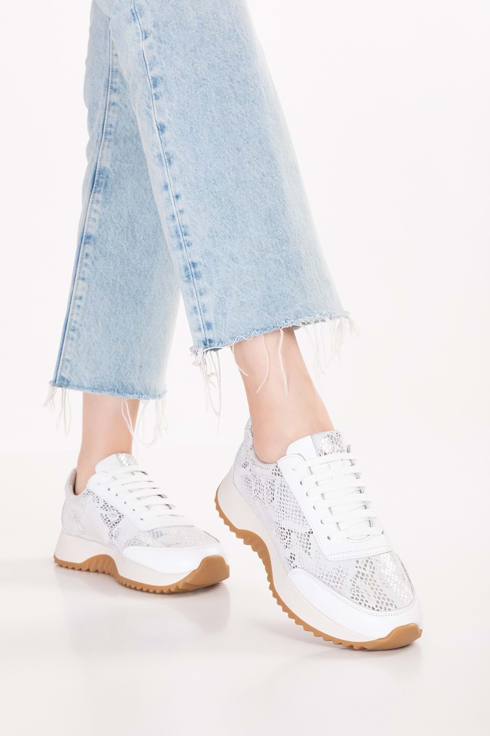 Gondol Hakiki Deri Anatomik Taban Rahat Günlük Ayakkabı elnr.310 - Beyaz Yılan - 39