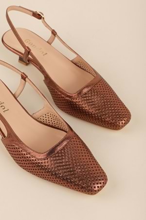Gondol Kadın Hakiki Deri İnce Stiletto Topuklu Ayakkabı brgl.6136 - Bakır - 37