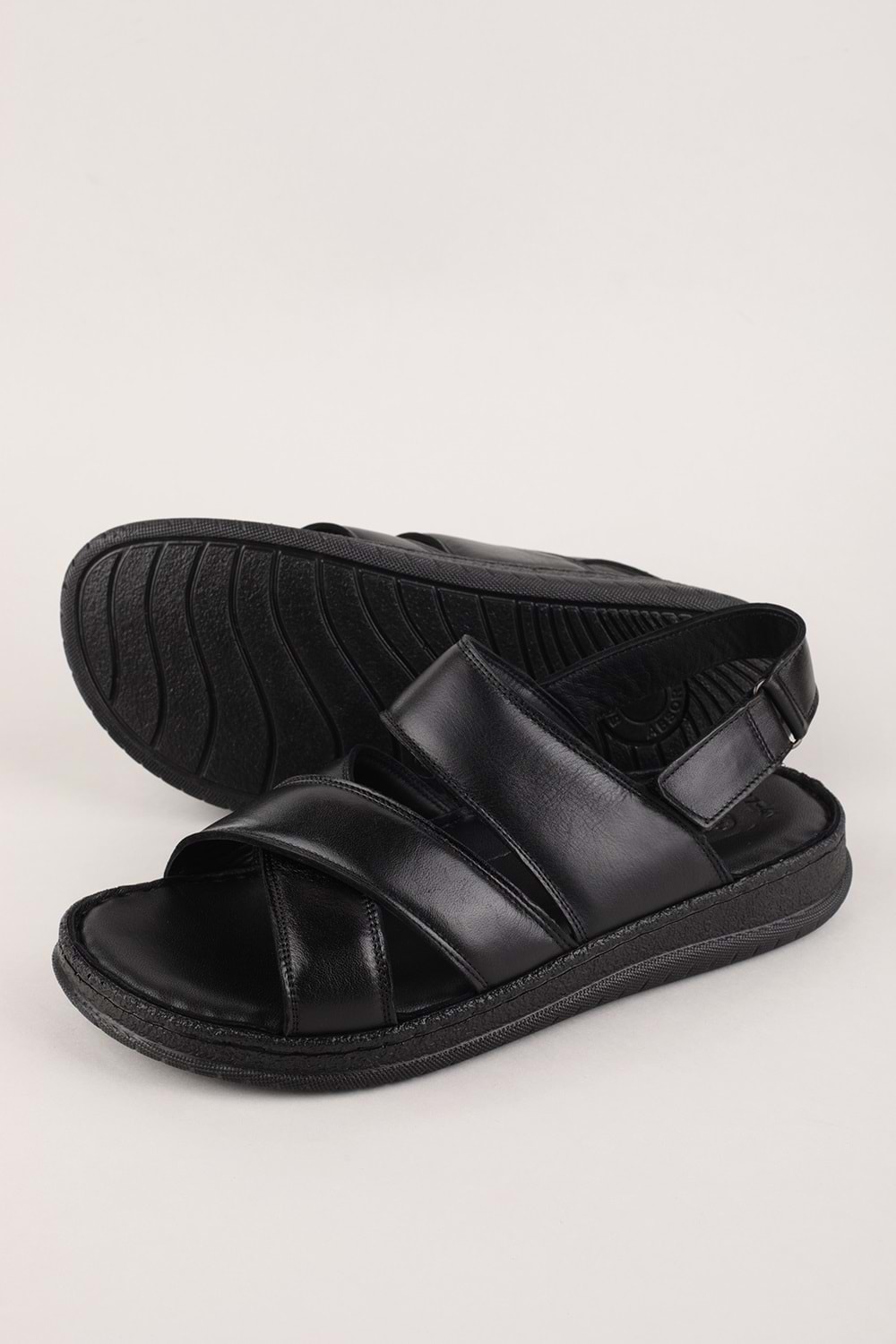 Gondol Erkek Hakiki Deri Günlük Rahat Taban Sandalet hkm.27 - Siyah - 40