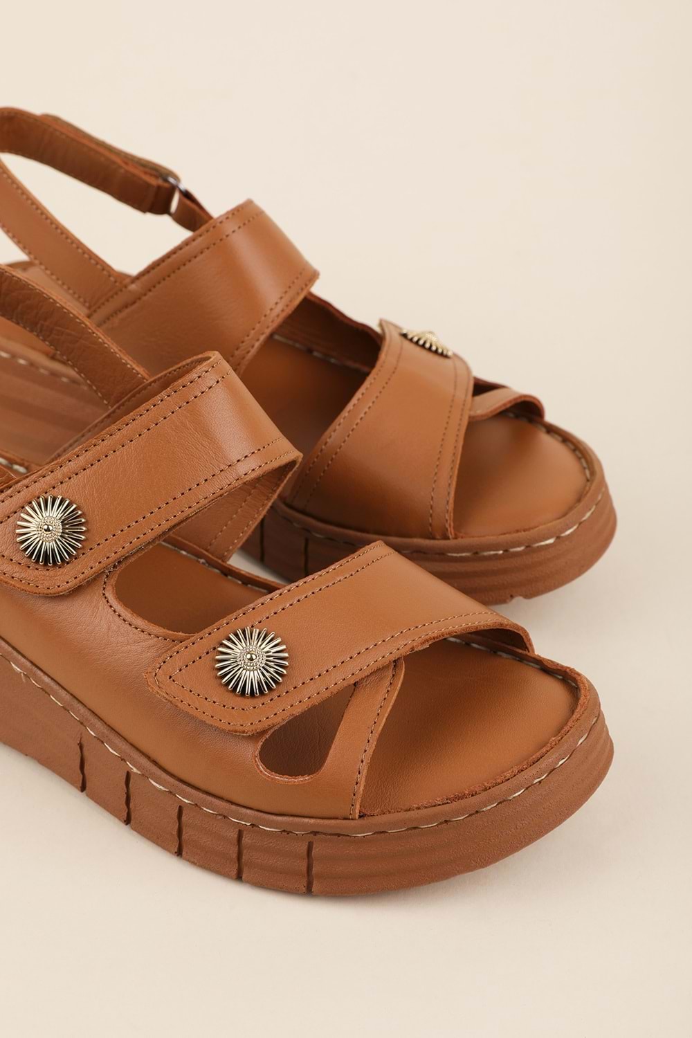 Gondol Hakiki Deri Konfort Taban Rahat Günlük Sandalet irm.114 - Taba - 38