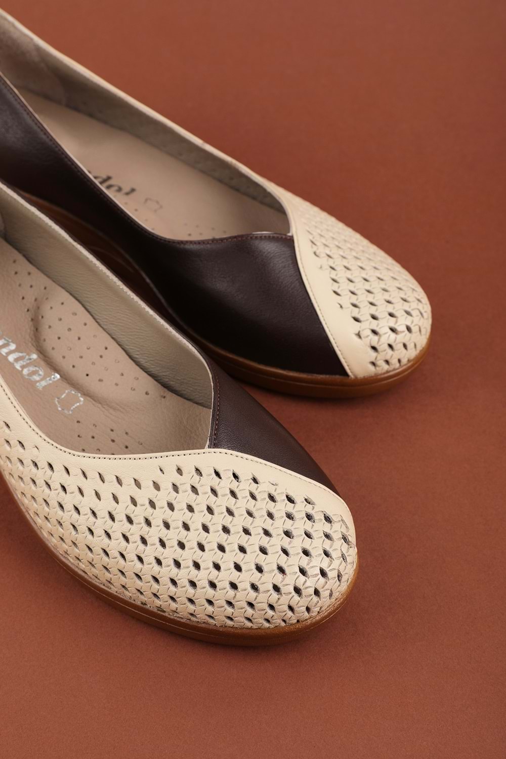 Gondol Hakiki Deri Rahat Günlük Delikli Yazlık Ayakkabı vdt.2644 - Kahve Krem - 37