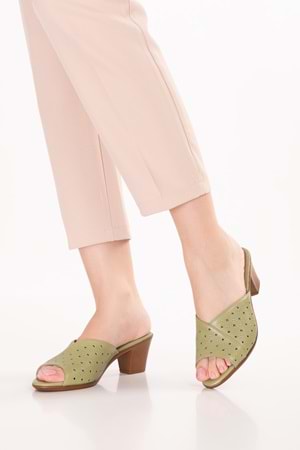 Gondol Kadın Hakiki Deri Topuklu Terlik vdt.222 - Haki - 42