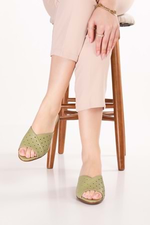 Gondol Kadın Hakiki Deri Topuklu Terlik vdt.222 - Haki - 42