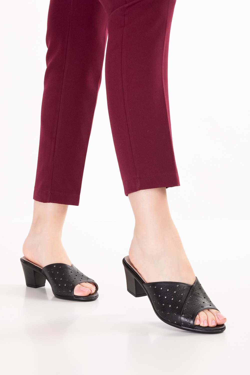 Gondol Kadın Hakiki Deri Topuklu Terlik vdt.222 - Siyah - 40