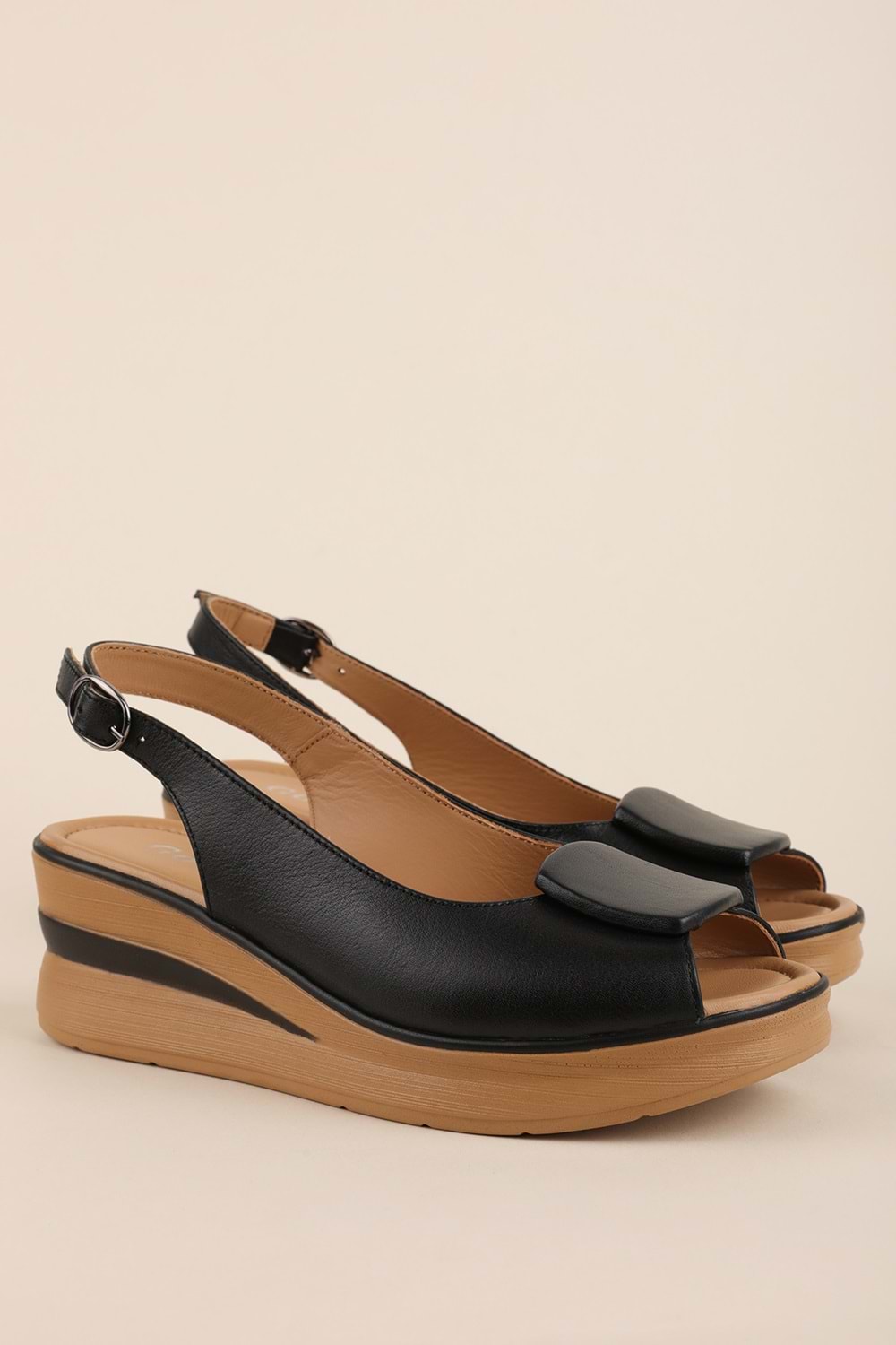 Gondol Hakiki Deri Platform Taban Sandalet pkr.1802 - Siyah - 39