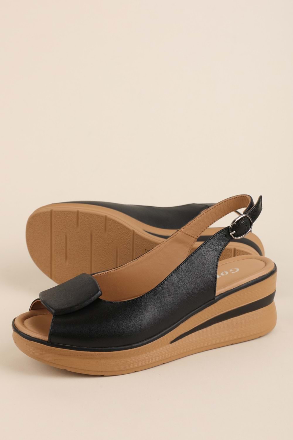 Gondol Hakiki Deri Platform Taban Sandalet pkr.1802 - Siyah - 39