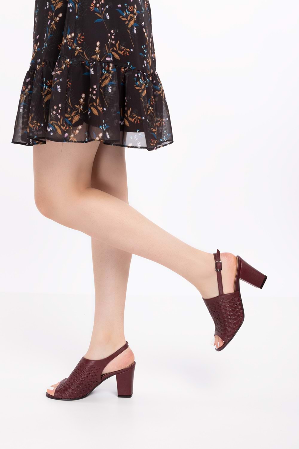 Gondol Kadın Hakiki Deri Lazer Kesim Klasik Topuklu Ayakkabı şhn.835 - Bordo - 39