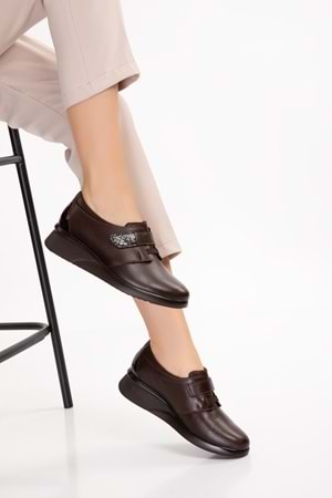 Gondol Hakiki Deri Anatomik Taban Rahat Lastik Bağcıklı Ayakkabı elnr.5808 - Kahverengi - 40